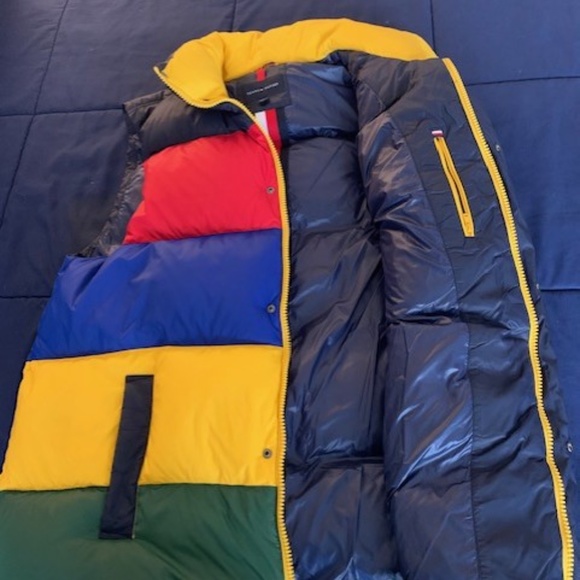 TOMMY HILGINGER - Picture 6 of 6